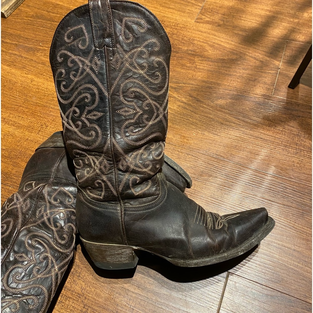 Cavenders women’s boots